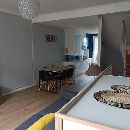 Entre Deux Plages דירה